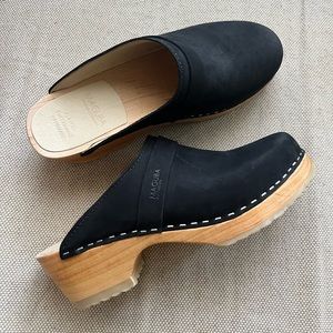 Maguba Berkeley Clogs